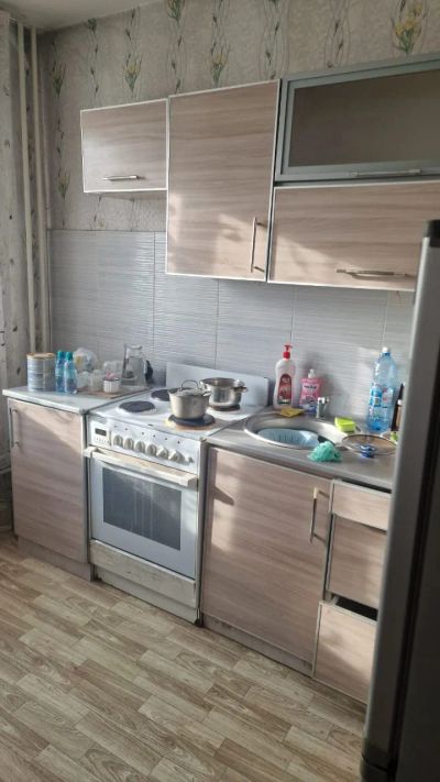 Лот: 15325569. Фото: 1. Сдам 2 комнатную 64кв, на Пашенном... Квартиры, студии