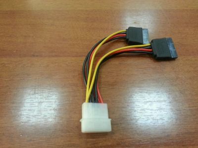 Лот: 6246358. Фото: 1. переходник molex - 2 sata (К04... Шлейфы, кабели, переходники