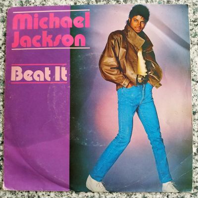 Лот: 20335525. Фото: 1. 7" Michael Jackson ● Beat It... Аудиозаписи