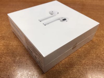 Лот: 12010906. Фото: 1. Беспроводные наушники Apple AirPods. Красноярск