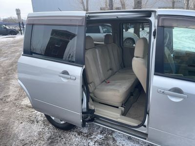 Лот: 25118042. Фото: 1. Автомобиль. Автомобили