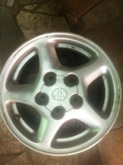 Лот: 7490670. Фото: 1. Toyota r14 оригинал. Диски