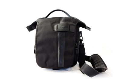 Лот: 7398323. Фото: 1. Lowepro Classified 140 AW. Чехлы, сумки, ремешки