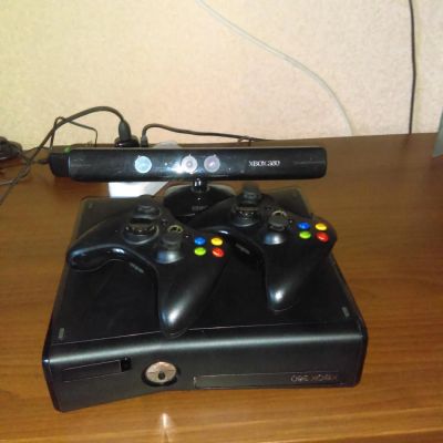 Лот: 8112481. Фото: 1. Xbox360 Freeboot + винт 250... Консоли