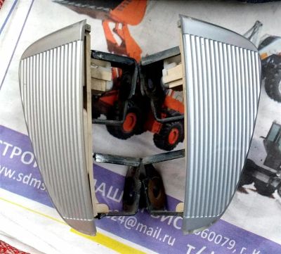 Лот: 3122929. Фото: 1. Заглушки щечки птф nissan bluebird... Оптика и освещение
