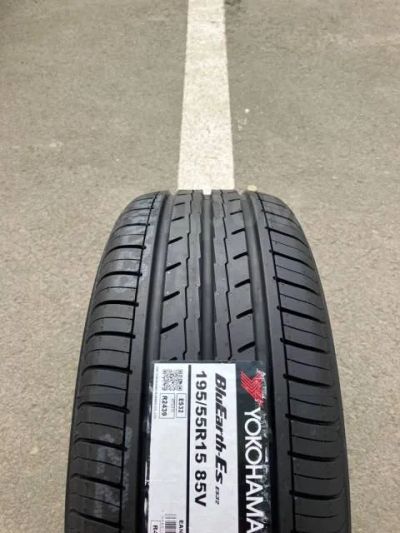 Лот: 24932612. Фото: 1. Летняя резина 195/55 R-15 "Yokohama... Шины