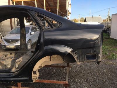 Лот: 21711581. Фото: 1. крыло Ford Focus CB4. Двигатель и элементы двигателя