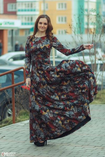 Лот: 9087176. Фото: 1. Вечернее платье трикотажное. Платья