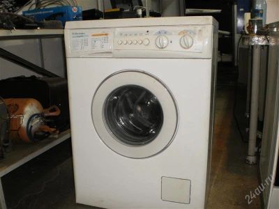 Лот: 2812302. Фото: 1. Electrolux EW1063S. Стиральные машины