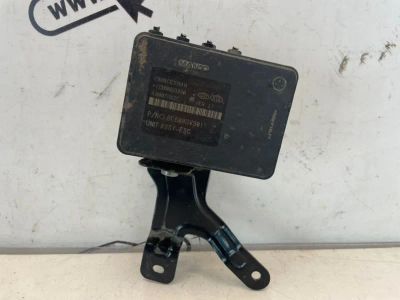 Лот: 24372659. Фото: 1. блок abs Hyundai Creta GS. Двигатель и элементы двигателя