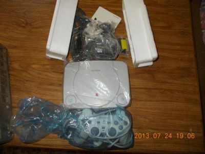 Лот: 3002177. Фото: 1. Sony PlayStation 1. Игровые приставки, консоли