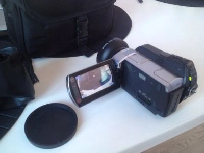 Лот: 5533188. Фото: 1. видеокамера sony DCR-SR85. Видеокамеры