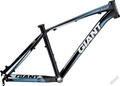 Лот: 5544355. Фото: 1. Рама Giant XTC (2011) М(18) 26... Запчасти