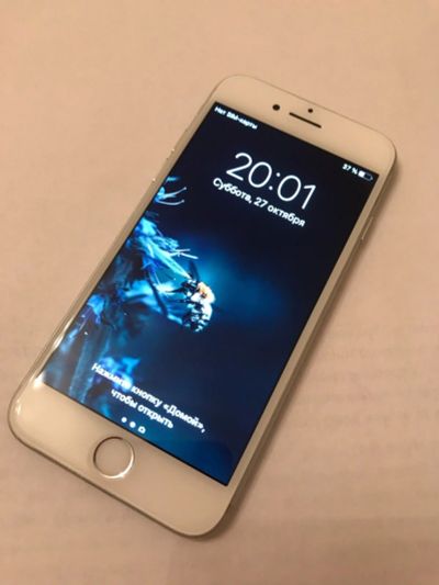 Лот: 12518723. Фото: 1. iPhone 7 128 gb Silver РСТ. Смартфоны