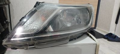 Лот: 25436930. Фото: 1. Фары Kia Rio. Оптика и освещение