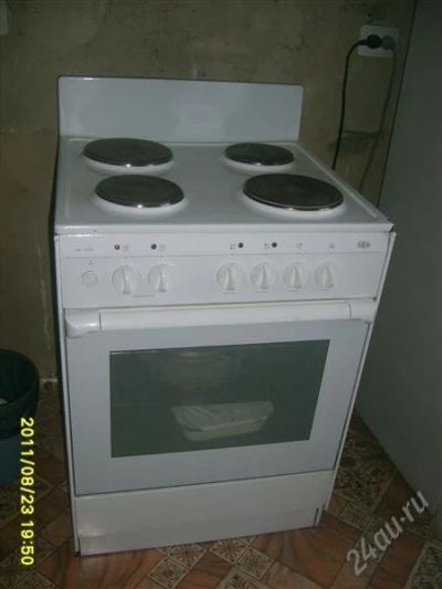 Лот: 1217874. Фото: 1. Плита электрическая. Плиты, духовые шкафы, варочные поверхности