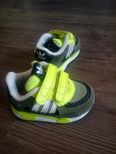 Лот: 7572408. Фото: 1. Кроссовки Adidas БУ 19 р-р. Кеды, кроссовки