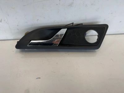 Лот: 21707173. Фото: 1. ручка двери внутренняя Skoda Octavia... Кузов
