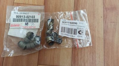 Лот: 16230161. Фото: 1. Колпачки маслосъемные Toyota 90913-02090... Двигатель и элементы двигателя