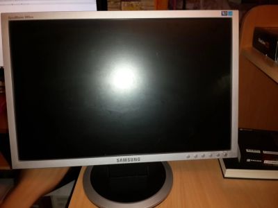 Лот: 7637024. Фото: 1. Монитор Samsung SyncMaster 940NW. ЖК-мониторы