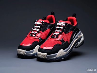 Лот: 13210729. Фото: 1. Кроссовки Balenciaga Triple S... Кеды, кроссовки, слипоны