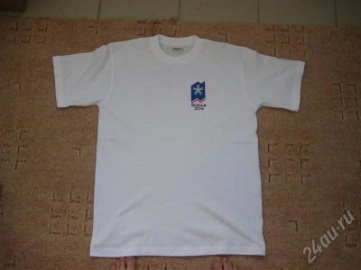 Лот: 452516. Фото: 1. футболка с логотипом олимпиады... Спортивная форма с символикой