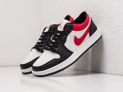 Лот: 19469554. Фото: 1. Кроссовки Nike Air Jordan 1 Low. Кеды, кроссовки, слипоны