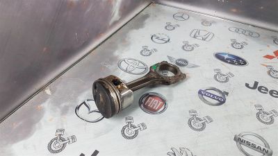 Лот: 23588446. Фото: 1. Шатун Volkswagen Touareg BMX 022198401... Двигатель и элементы двигателя