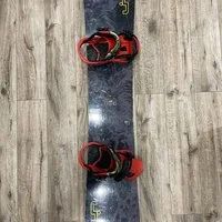 Лот: 18040066. Фото: 1. Сноуборд Lib tech skate banana... Комплект в сборе