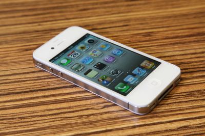 Лот: 5210790. Фото: 1. iphone 4 16gb (за 3000 до 5 апреля... Смартфоны