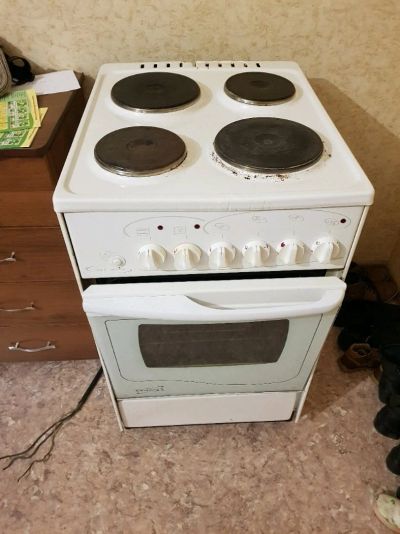Лот: 12297474. Фото: 1. Электрическая плита Лысьва, Рабочая... Плиты, духовые шкафы, варочные поверхности