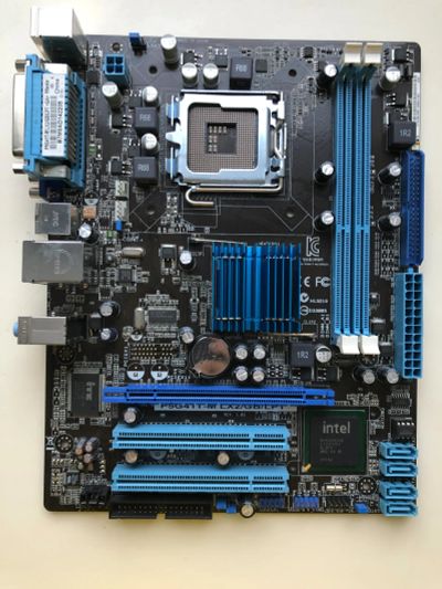 Лот: 20993598. Фото: 1. MB ASUS P5G41T-M LX2-GB-LPT (iG41... Материнские платы