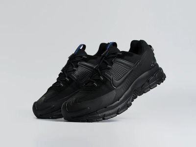 Лот: 25371610. Фото: 1. Кроссовки Nike Zoom Vomero 5 Roam. Кеды, кроссовки, слипоны