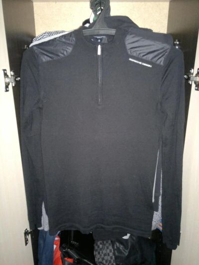 Лот: 3992716. Фото: 1. джемпер porsche design. Другое (спортивная одежда)