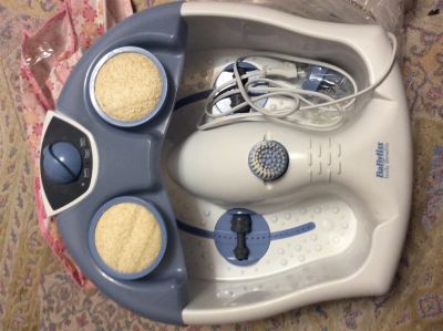 Лот: 19819342. Фото: 1. Массажная ванна для ног Babyliss... Массажные столы и кресла