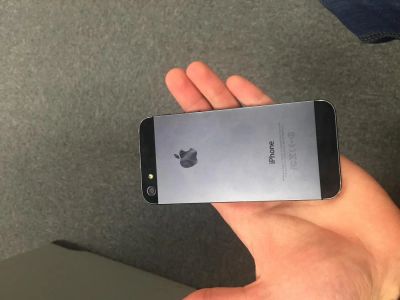 Лот: 4988193. Фото: 1. IPhone 5. Смартфоны