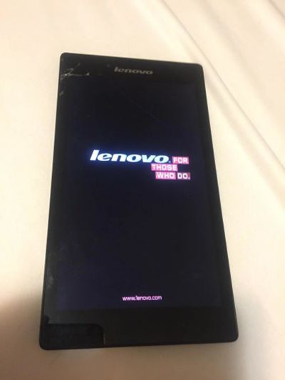 Лот: 9677917. Фото: 1. Планшет Lenovo tab 2 a7. Планшеты