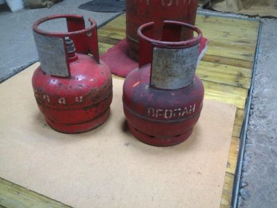 Лот: 10541107. Фото: 1. Баллоны газовые 5л. И 27л. Цена... Другое (для дачи, дома, огорода, бани, парка)