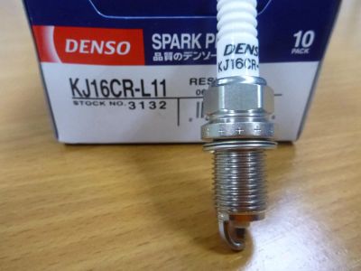 Лот: 9322927. Фото: 1. Свеча зажигания DENSO 3132 KJ16CR-L11... Двигатель и элементы двигателя