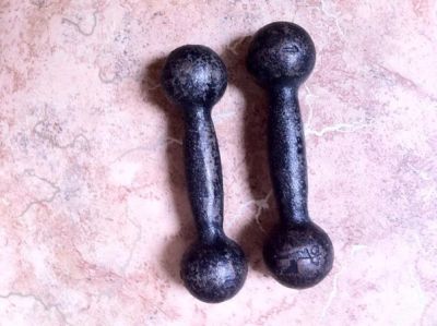 Лот: 5964054. Фото: 1. Две гири. Другое (спортивные товары)