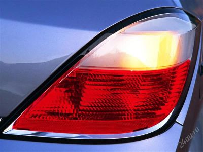 Лот: 1053420. Фото: 1. продам два задних фонаря Opel... Оптика и освещение