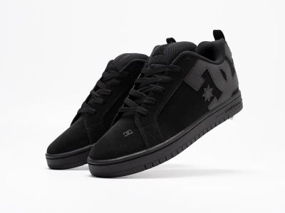 Лот: 24975790. Фото: 1. Кроссовки DC Shoes Court Graffik. Кеды, кроссовки, слипоны