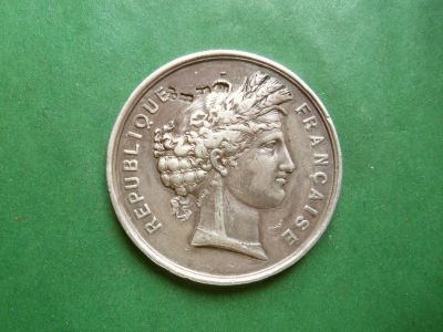 Лот: 25116173. Фото: 1. Серебряная медаль Франция,1873... Памятные медали