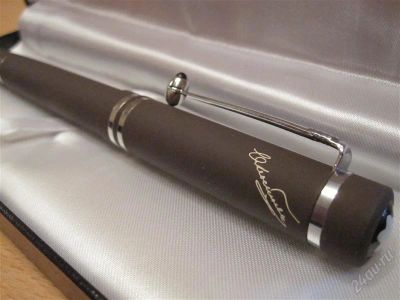 Лот: 1726088. Фото: 1. Ручка MONTBLANC , 01. Сувенирные наборы