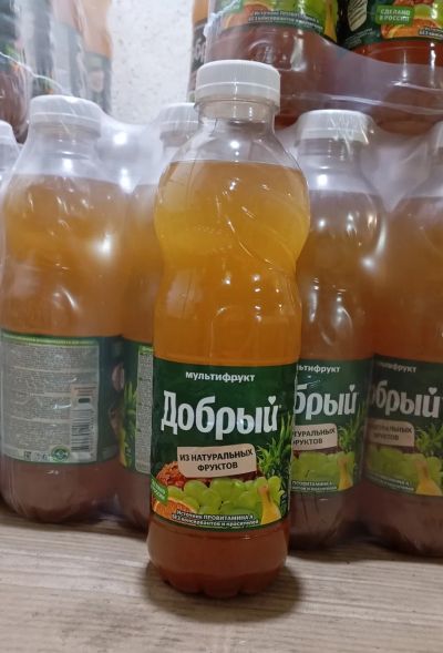 Лот: 25551306. Фото: 1. сок мультифрукт Добрый 1 л уценка. Напитки