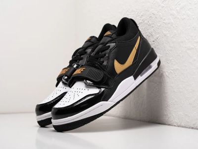 Лот: 24978817. Фото: 1. Кроссовки Nike Air Jordan Legacy... Кеды, кроссовки, слипоны