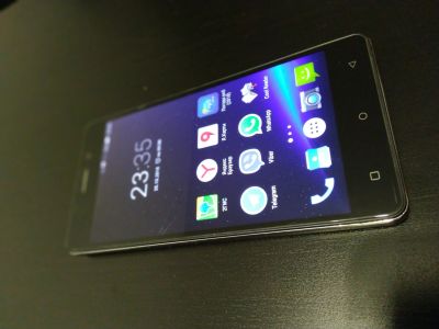 Лот: 12523041. Фото: 1. Смартфон Highscreen Power Ice. Смартфоны