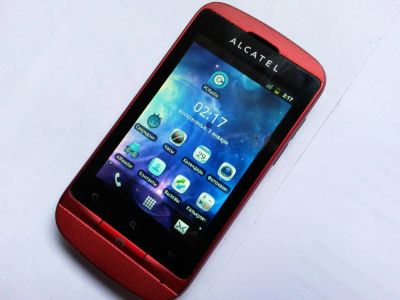 Лот: 7780782. Фото: 1. Alcatel One Touch 918D. Смартфоны
