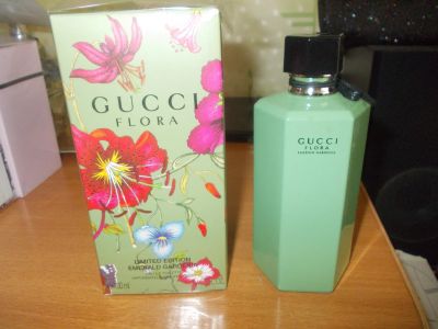 Лот: 14531803. Фото: 1. Flora Emerald Gardenia от Gucci... Женская парфюмерия