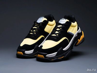 Лот: 12802712. Фото: 1. Кроссовки Balenciaga Triple S... Кеды, кроссовки, слипоны